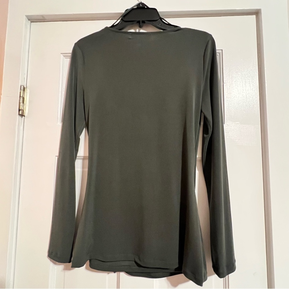 #186 Michael Kors Dark Olive / Forest Green Wrap Style Blouse Top Buckle Accent - Picture 2 of 5
